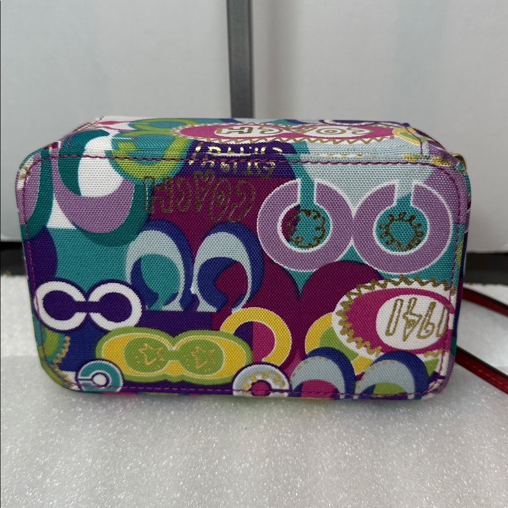 Coach Poppy Colorful Graphic jewelry case - Picture 3 of 5
